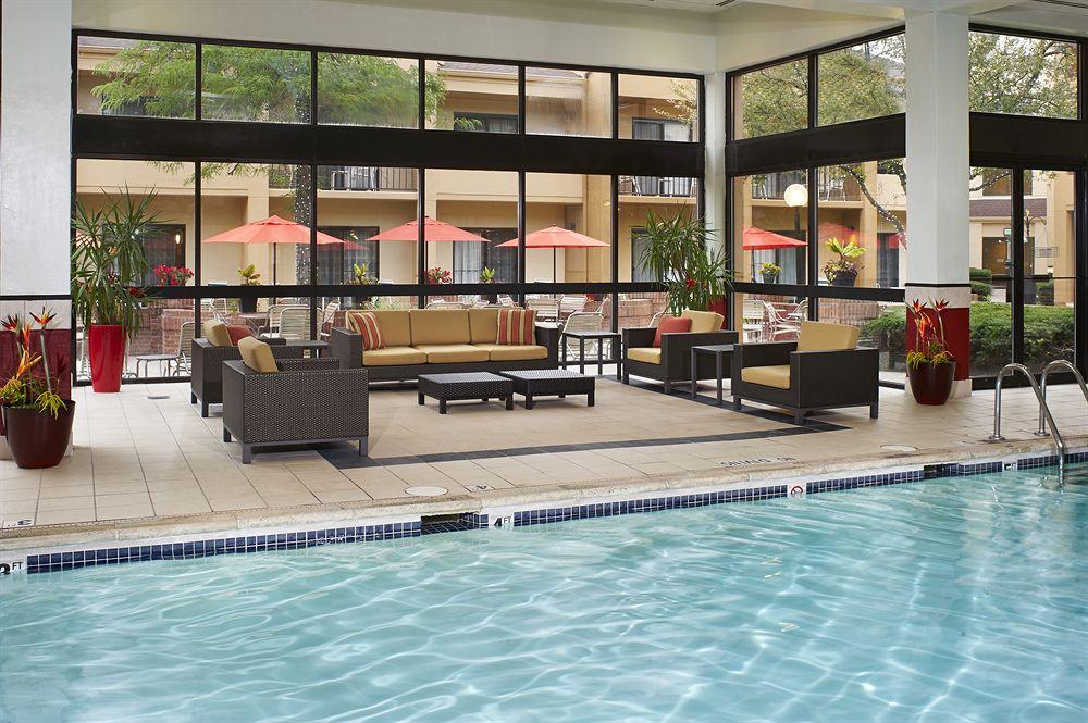 Courtyard By Marriott Chicago Naperville Exteriör bild