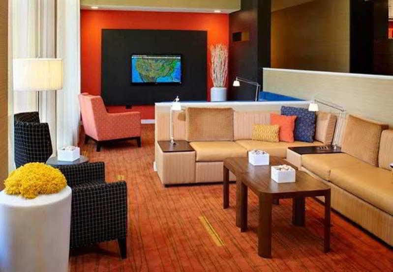 Courtyard By Marriott Chicago Naperville Exteriör bild