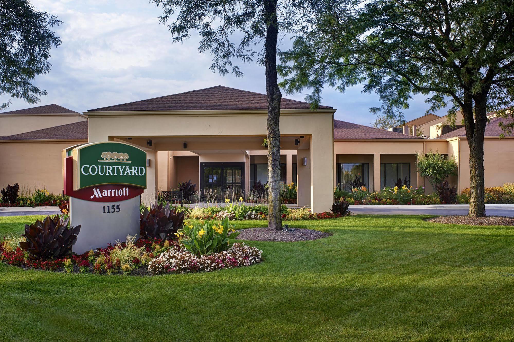Courtyard By Marriott Chicago Naperville Exteriör bild